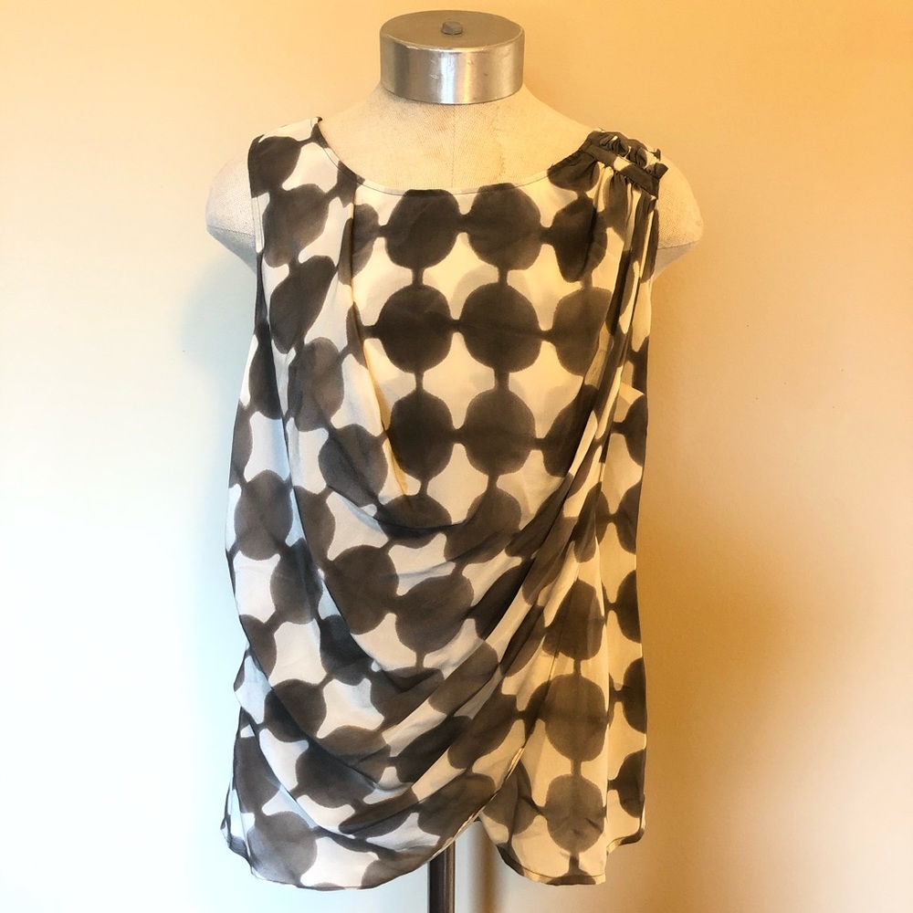 Anthropologie Maeve silk quantum top sleeveless